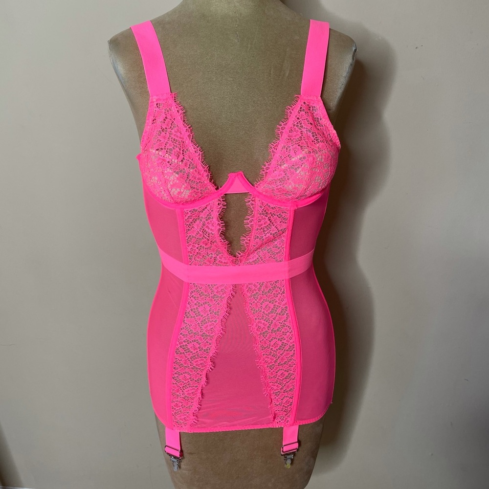 Victoria’s Secret 34C Neon Hot Pink Sheer Lace Lingerie Corset Bustier NWT
